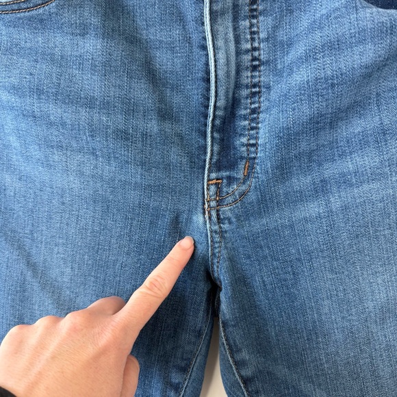 Madewell 10” High Rise Skinny Jeans Medium Wash Size 30 - Picture 4 of 9